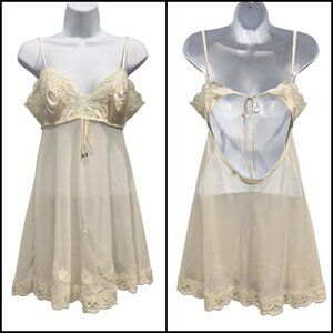 VTG 1998 Y2K Victorias Secret Babydoll Cami Camisole Top Lace Satin Cream Size M